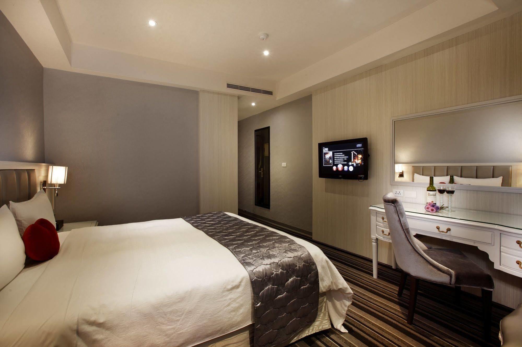 Grace Hotel Taipei Exterior photo